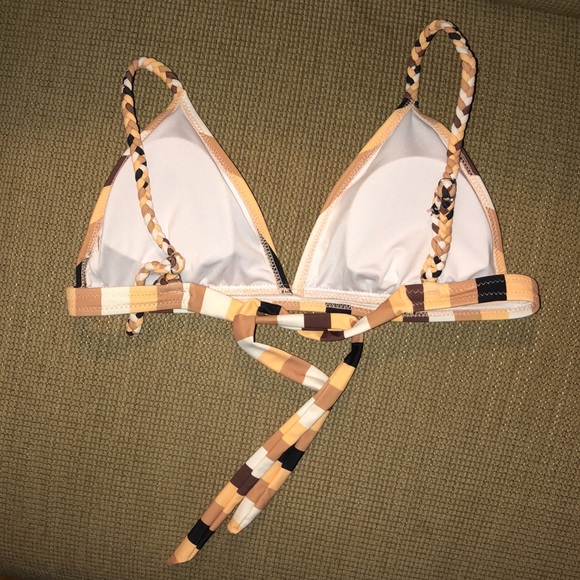 Cupshe Symmetrical Nude Colored High-waisted Swim - Picture 3 of 4